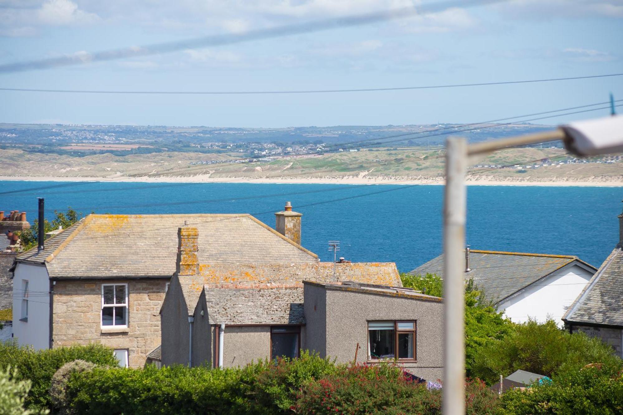 Appartamento Seabreeze 3 - Seaview & Parking St Ives Esterno foto